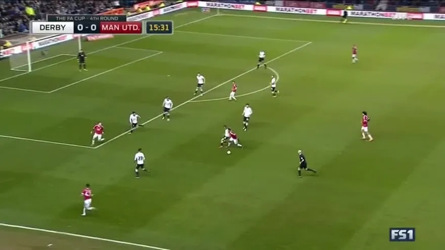 Manchester United derrotó 3-1 al Derby County y pasó a octavos de FA Cup