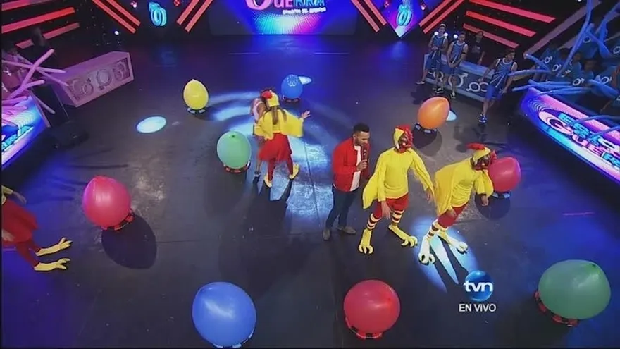 Diversión pura con los guerreros en la Gallinita Ciega