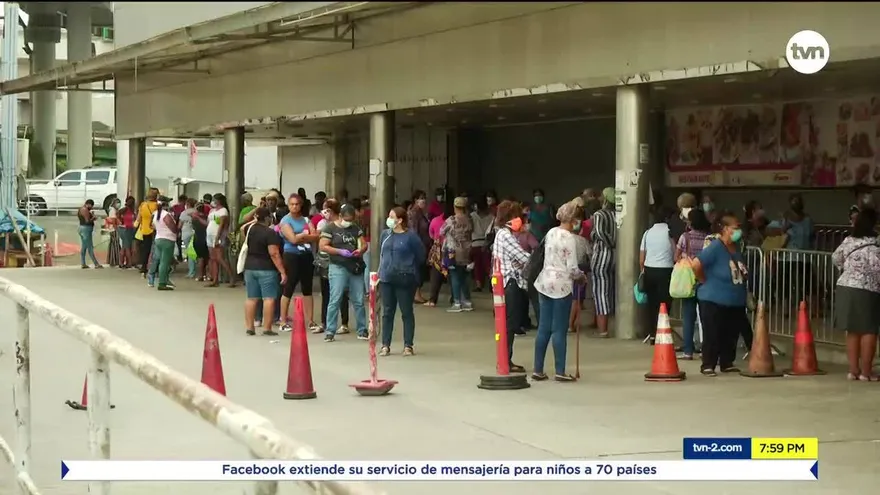 Aprueban acuerdo que establece multas por no usar mascarillas
