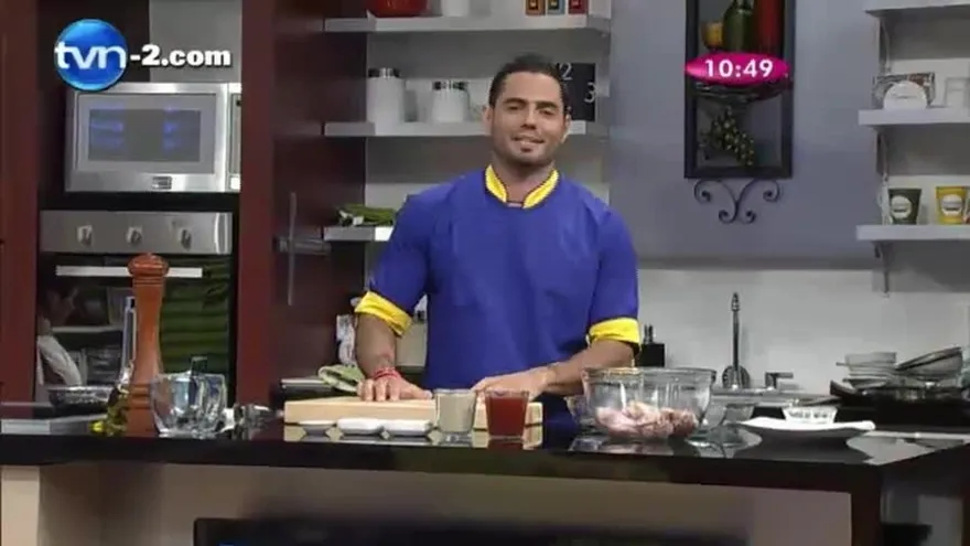 Alitas de pollo con salsa barbacoa y azúcar