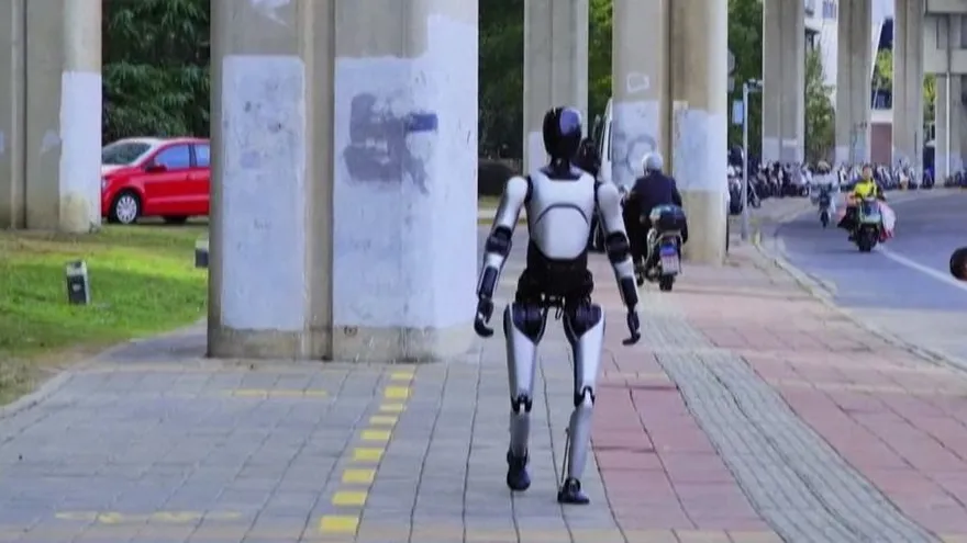 AgiBot A2, robot humanoide chino.