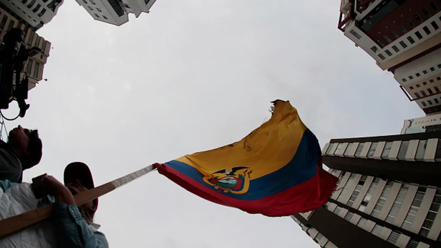 Un muerto y diez heridos en Ecuador por explosión en Nochebuena