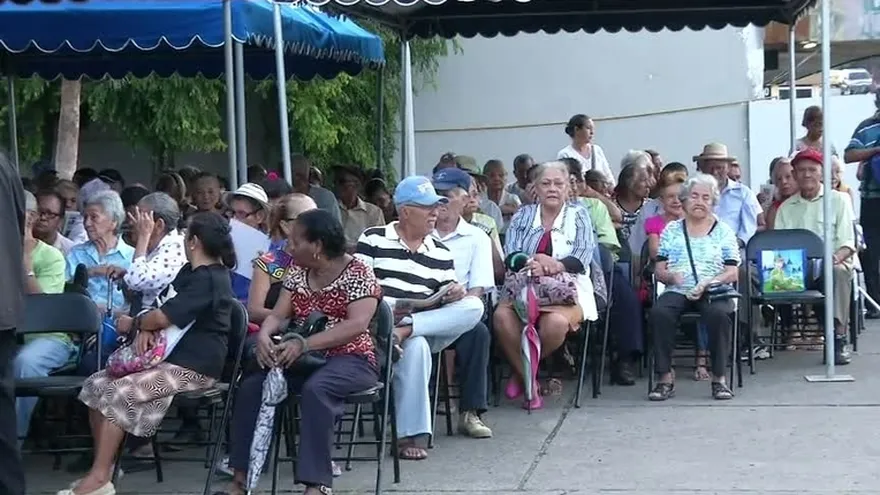 Se inicia pago del programa “120 a los 65”