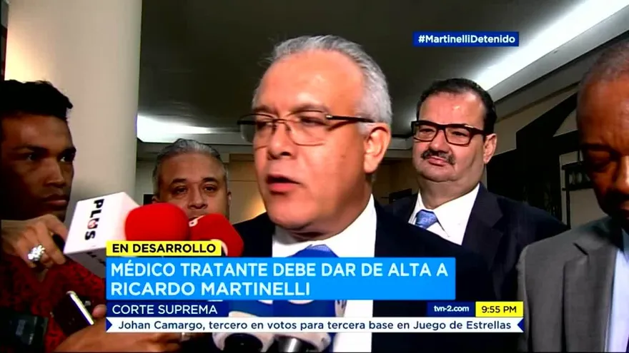 Abogados de Martinelli tras culminar diligencia con médicos forenses