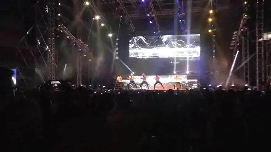 CNCO regresa a Ecuador con su 'Reggeatón lento' y puesta en escena inédita