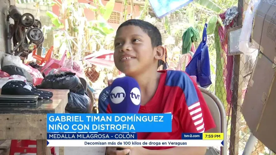 La madre que lucha incansablemente para darle lo mejor a su hijo en Colón