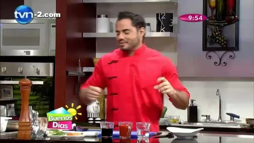 Dados de cerdo en salsa BBQ