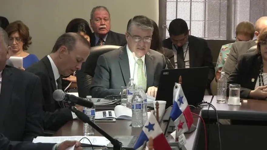 El presupuesto para aumentar el salario a los funcionarios