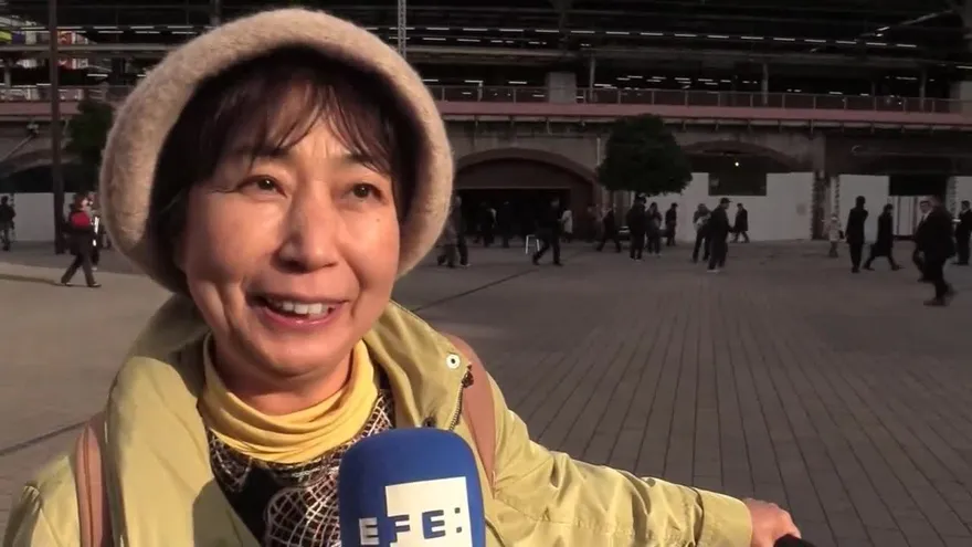 Akihito abdicará en abril de 2019, tres años después de plantear su renuncia