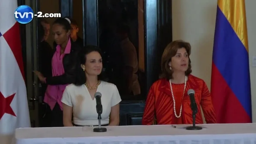 Saint Malo explica a diputados acuerdo con Colombia