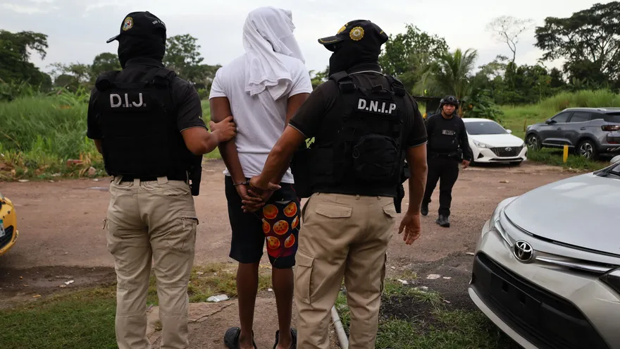 Varios aprehendidos en operación contra el crimen organizado en San Joaquín