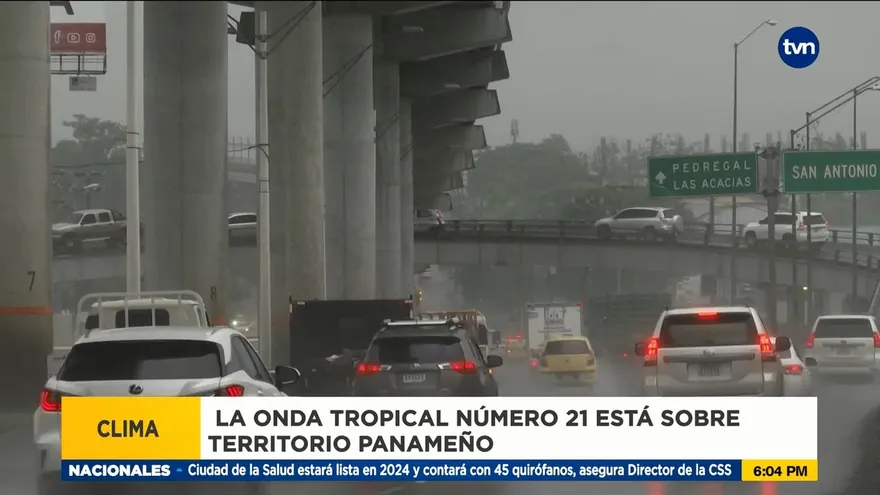 Onda tropical #21 llega a Panamá