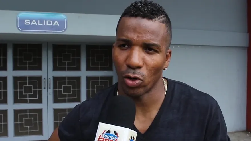 El Coco Hernández asegura no tener problema en jugar LPF