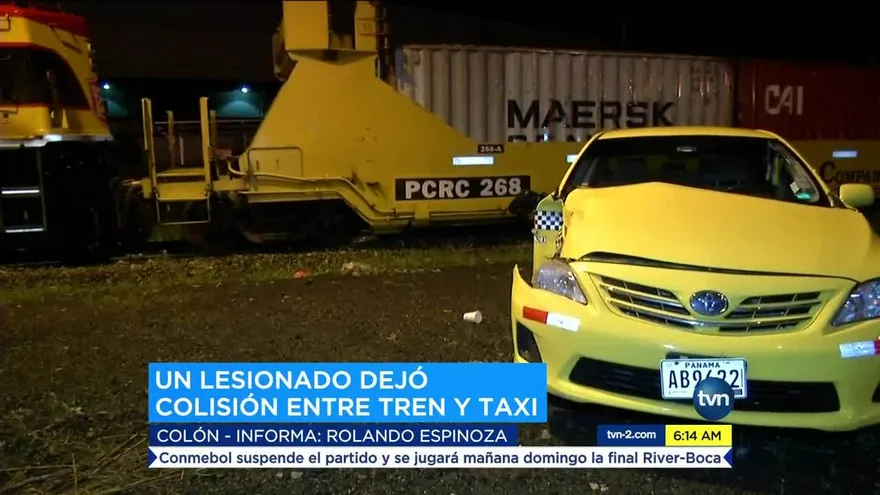 Taxista colisiona con ferrocarril en Colón
