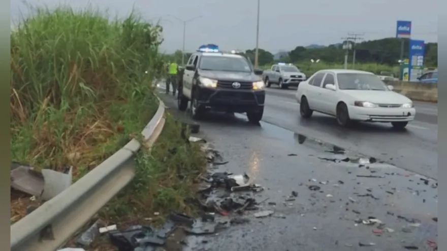 Parte de los daños en el punto del accidente