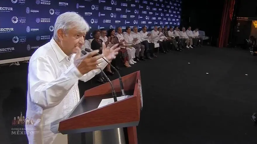 López Obrador promete apoyar el turismo de México con desarrollo y seguridad
