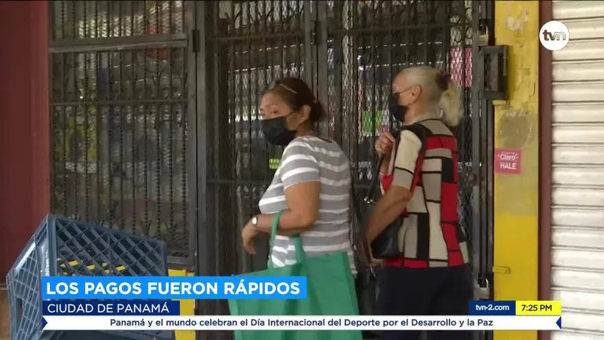 Mujeres jubiladas cobraron este lunes