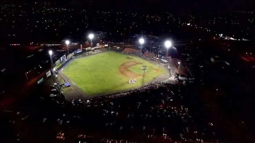 Gilberto Méndez dominó a la ofensiva Chiricana