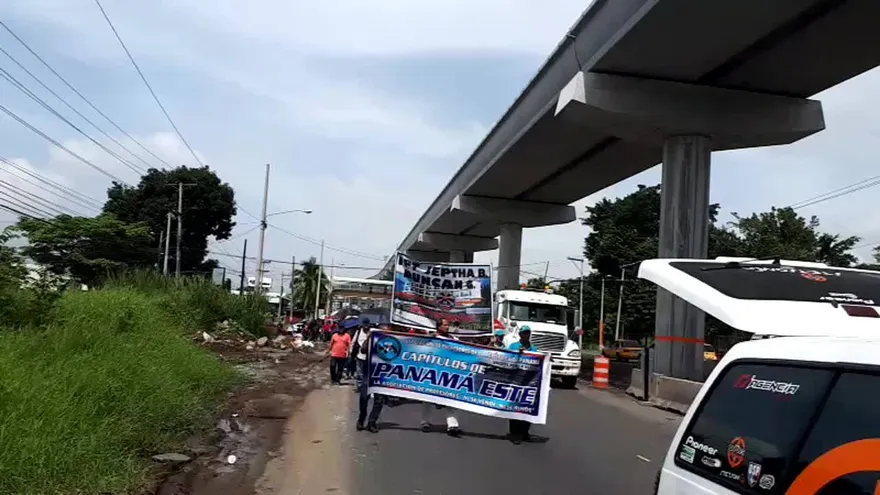 Educadores de Panamá Este marchan para exigir mejores escuelas