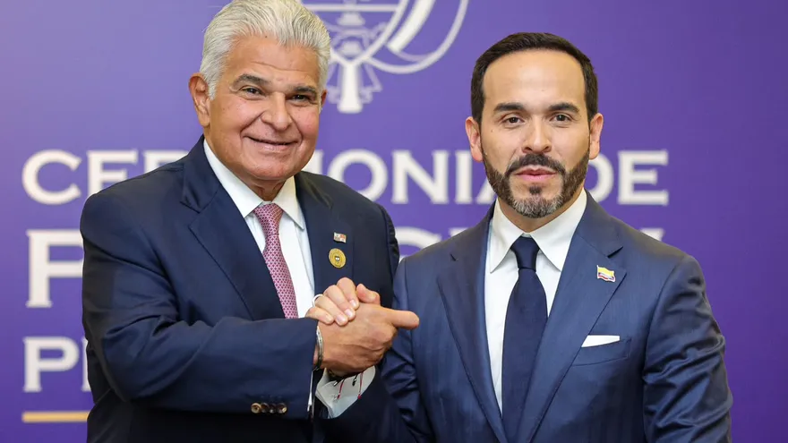 Panama, Colombia leaders prioritize power grid, crime fight in first meeting