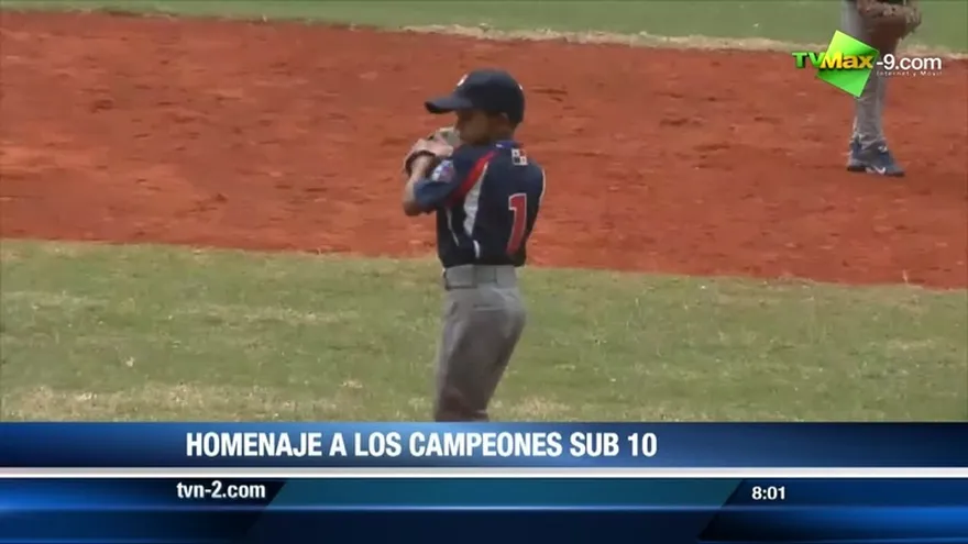 Homenaje a los campeones Sub-10