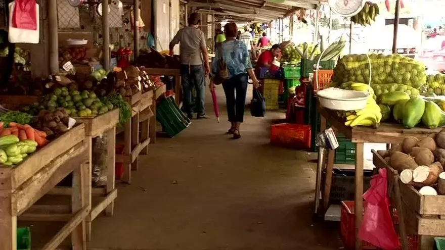 Mercado en La Chorrera, una obra congelada