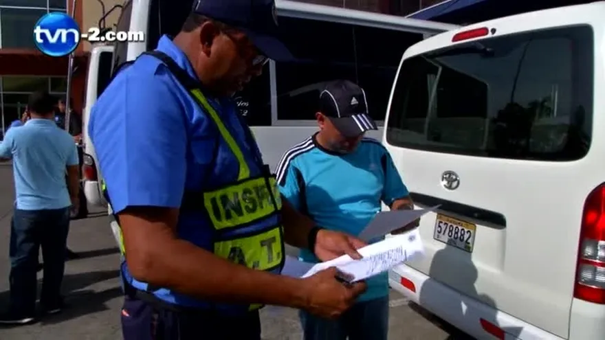 ATTT inicia censo de buses piratas