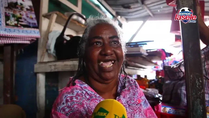 Desde las calles de Colón, así palpitan la final LPF