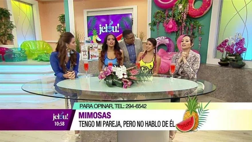 Tengo mi pareja pero no hablo de él