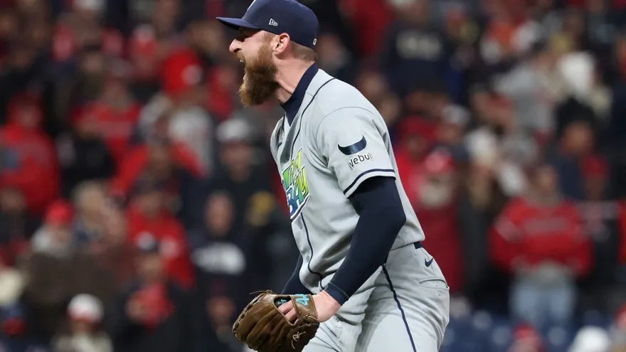 Bryan Baker lanzador de los Rays de Tampa Bay