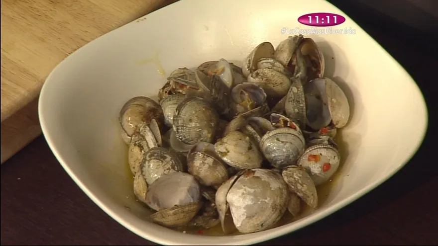 Receta - Almejas al ajillo
