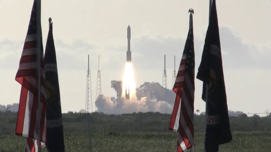 Despega el nuevo vehículo rover de la NASA rumbo a Marte