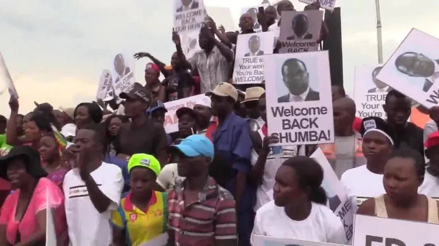 Mnangagwa promete una nueva democracia para Zimbabue