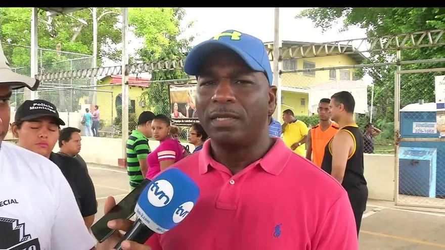 Noticiero AM 21 de febrero del 2017 - Bloque 3