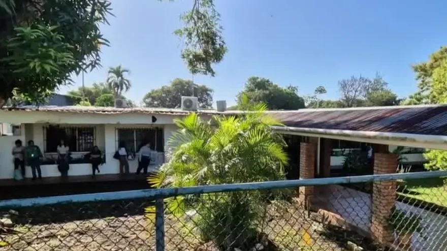 Delincuentes ingresan a oficinas de MiAmbiente en David