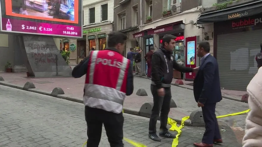 Cuatro muertos en nuevo atentado suicida en Estambul