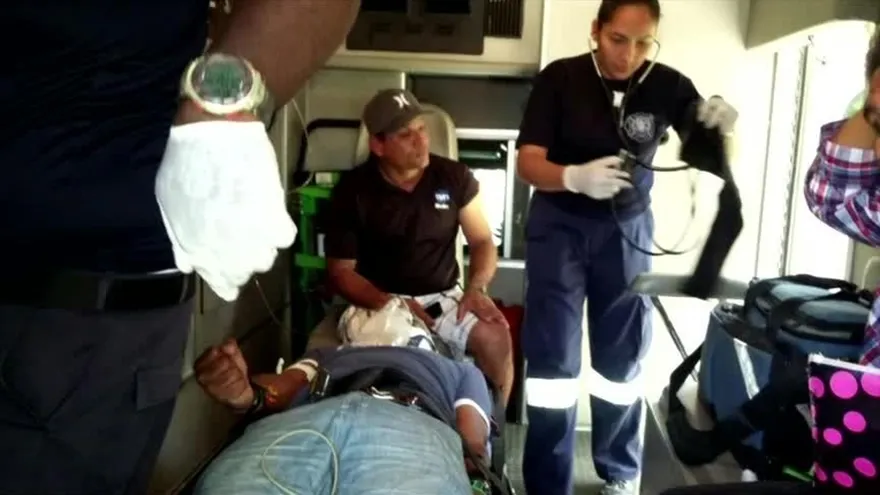 Kayata, y su camarógrafo, sufren accidente de tránsito