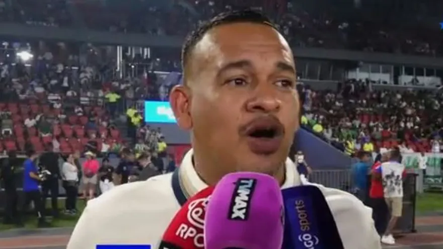 Mario Méndez entrenador del Plaza Amador