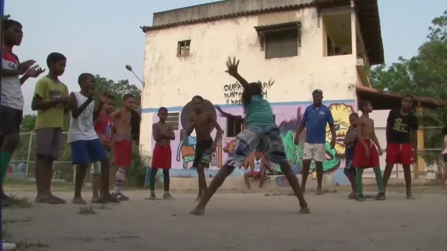 Número de jóvenes brasileños que ni estudian ni trabajan creció un 5,9 %