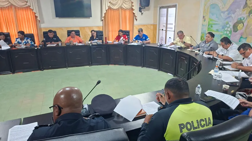Ministerio de Salud coordina acciones para el operativo de Fiestas Patrias en Santiago