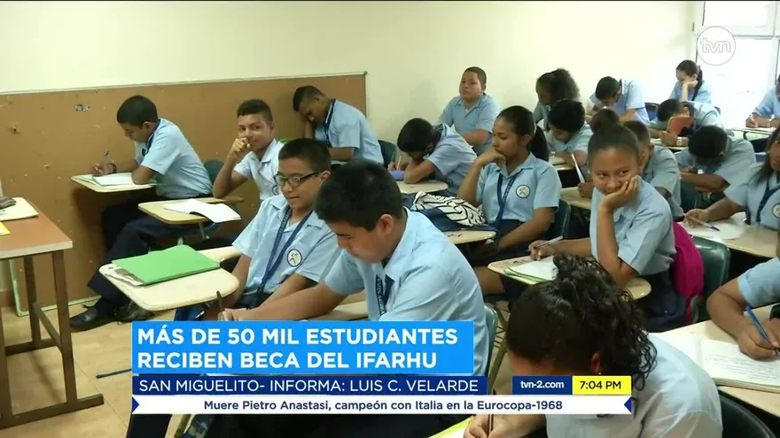 50 mil estudiantes serán becados por el Ifarhu