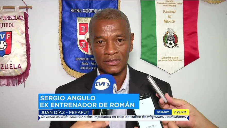 Fanáticos panameños preocupados por lesión de Román Torres