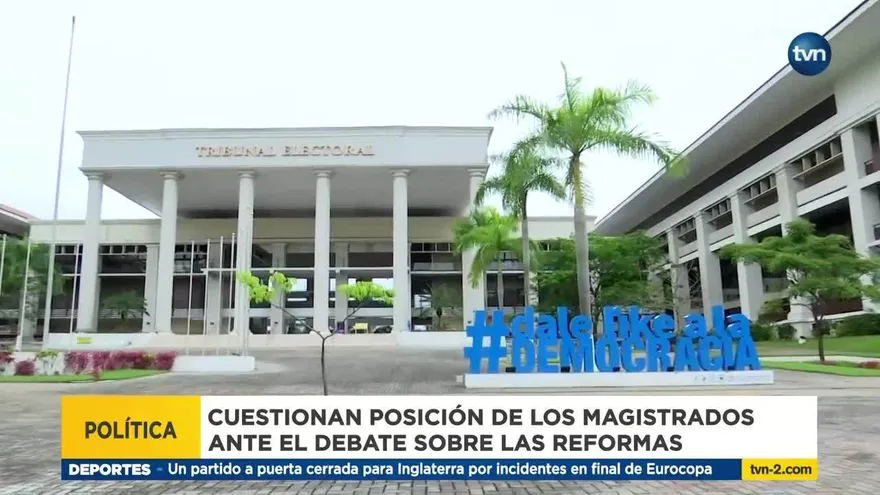 Sociedad civil manifiesta descontento por reformas electorales