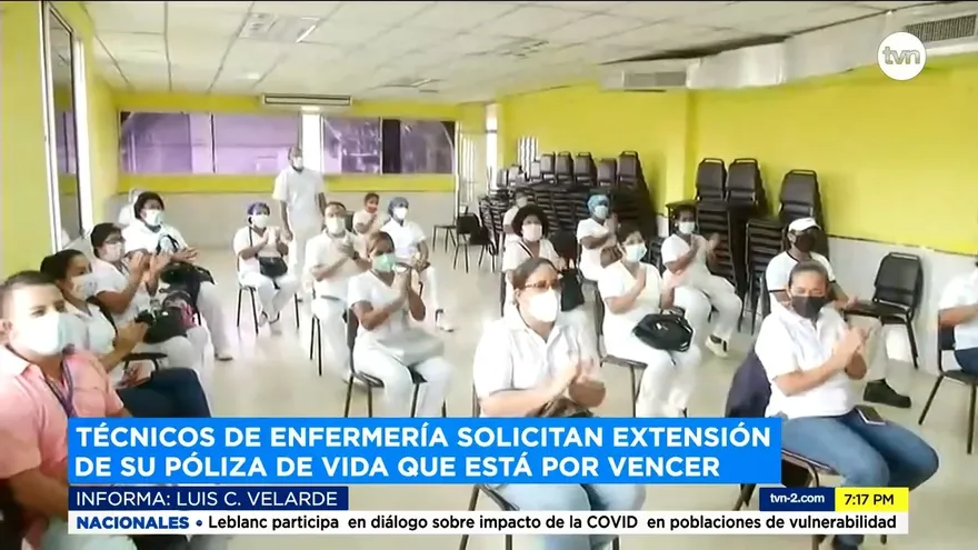 Técnicos de Enfermería protestan debido a póliza de vida