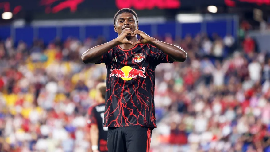 Panamanian Mijahir Jiménez shines with a brace in his first MLS start