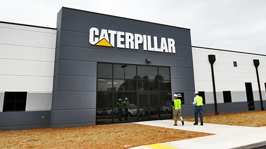 Allanan sede de Caterpillar y sus acciones caen en bolsa
