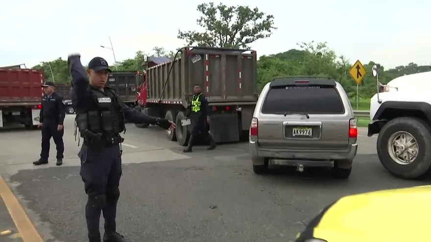 Noticiero AM 18 de julio de 2017 - Bloque 3