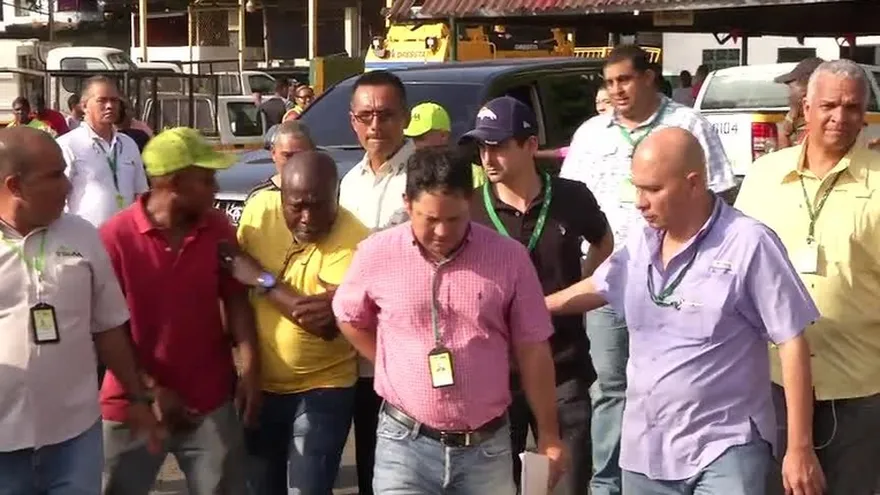 Levantan paro de trabajadores de aseo