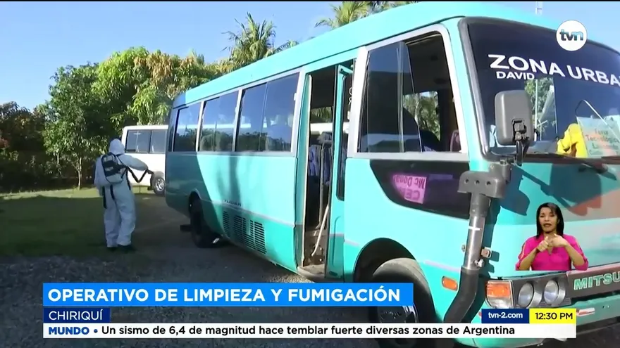 Fumigan transporte público en Chiriquí