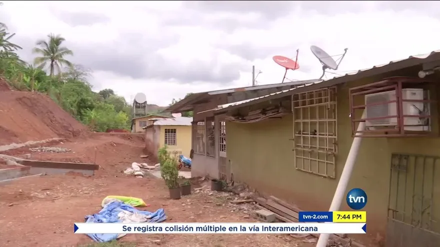 Residente de Altos del Lago en Tocumen temen por deslizamiento